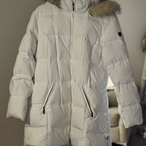 Tribal Women's White Puffer Jacket with Faux Fur Hood -  XL
